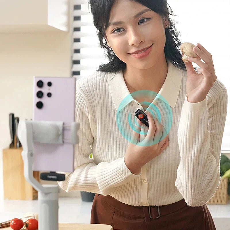 Hohem MIC-01 1-to-2 Wireless Lavalier Microphone CD Lossless Sound 360 Omnidirectional Sound Pickup Noise Cancelling Recording Live Streaming Mic with Backup Stroage Plug and Play for iPhone Android MFI Certificated