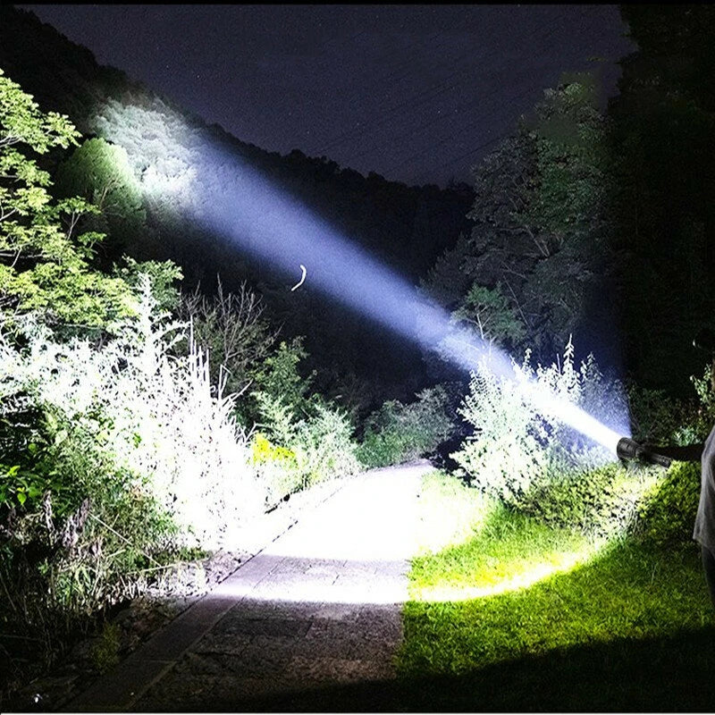 3000LM Strong Light Flashlight Large Light Cup Fixed Focus Outdoor Flashlight With Electronic Display