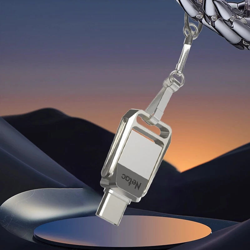 Netac US31 Type-C & USB3.2 Flash Drive 128G/64G/32G Zinc Alloy Mini Portable Memory U Disk for PC Phone Projector Car Speaker