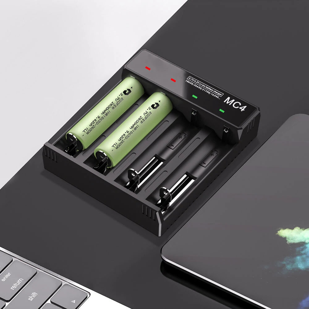3.7V-4.2V LED Power Indicator TC/CC/CV 3Modes USB Rechargeable 4Slots Lithium Battery Charger 18650/26650/21700 Battery Charger
