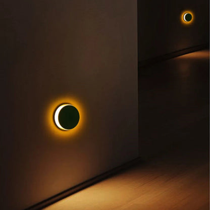 Yeelight RGB Magnetic Sensor Night Light Dual Sensor 30-LED Soft Glow 750mAh Type-C Rechargeable Magnetic Night Lamp